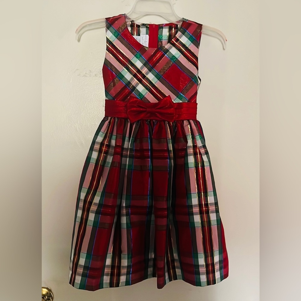 Girl’s plaid holiday dress